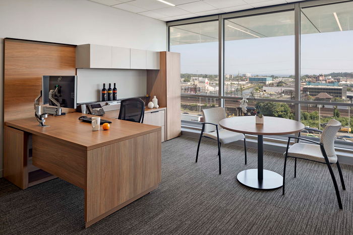 老板办公桌摆放风水讲究